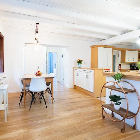 Lieblingsort Froehlichkeit * Timmendorfer Strand